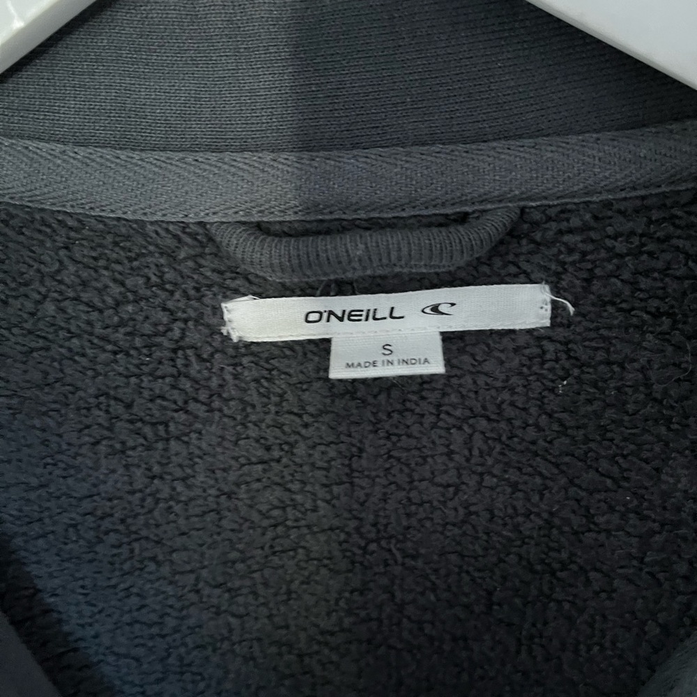 O’Neill Shacket - Picture 3 of 3